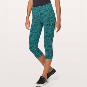 Lululemon In Movement Crop Leggings